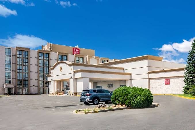 Red Lion Hotel